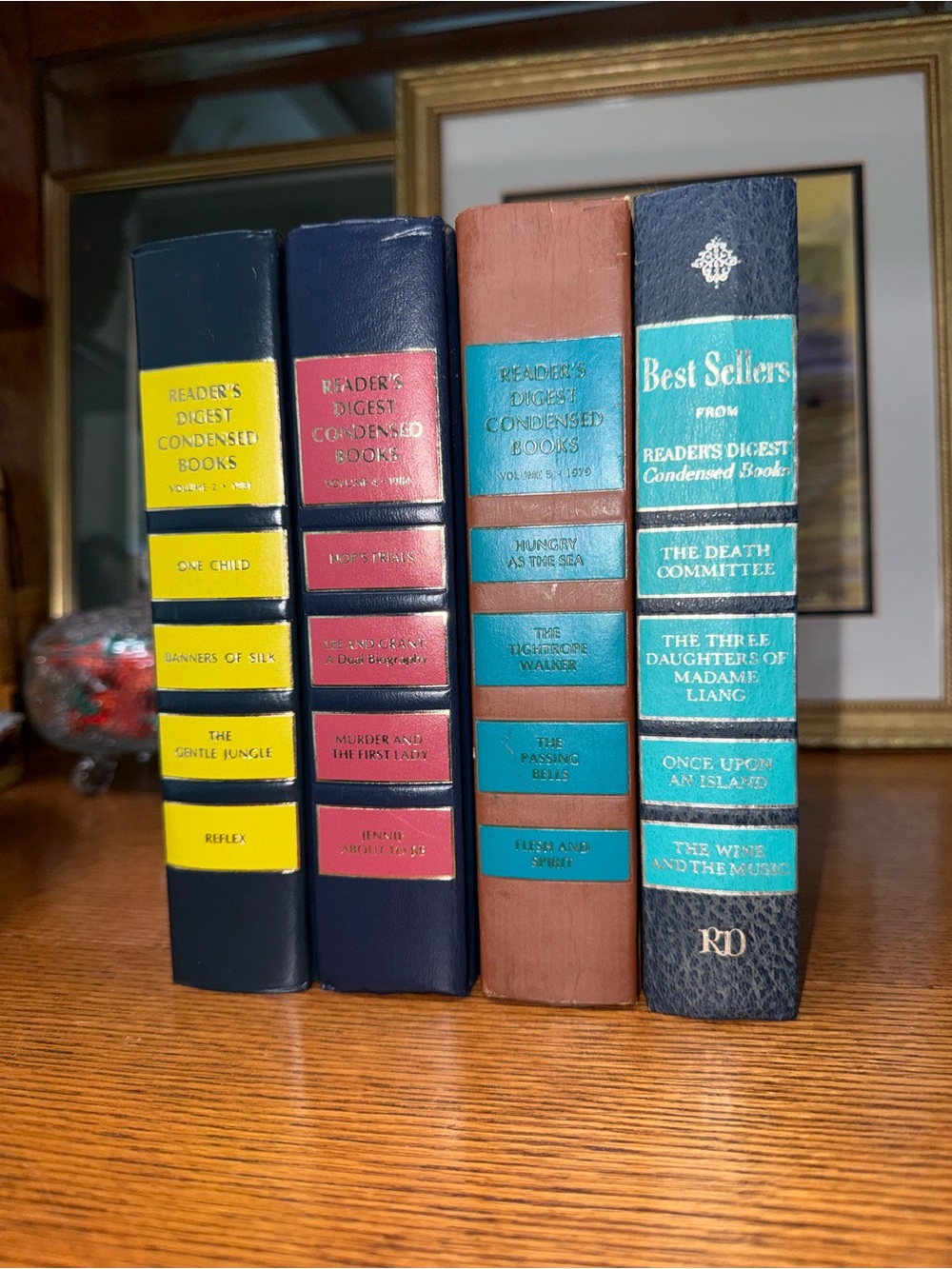 Reader's Digest Decorative Book Set - Navy, Yellow, Red, Brown, Teal